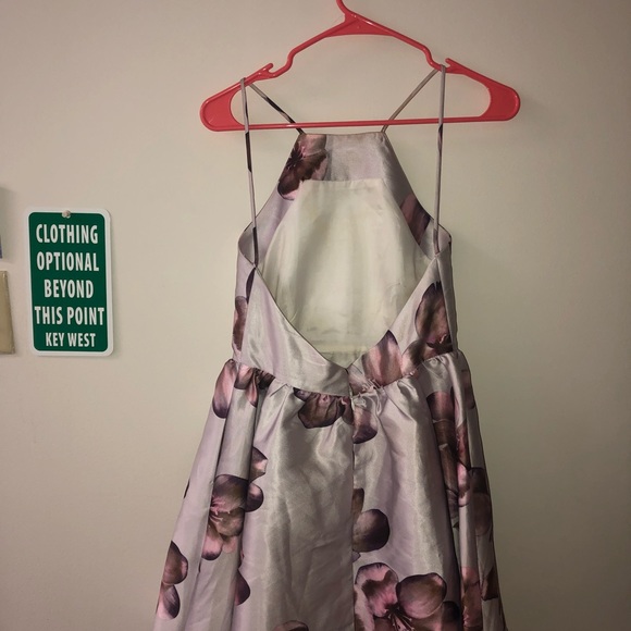 Purple floral  LULUs dress - Picture 2 of 3